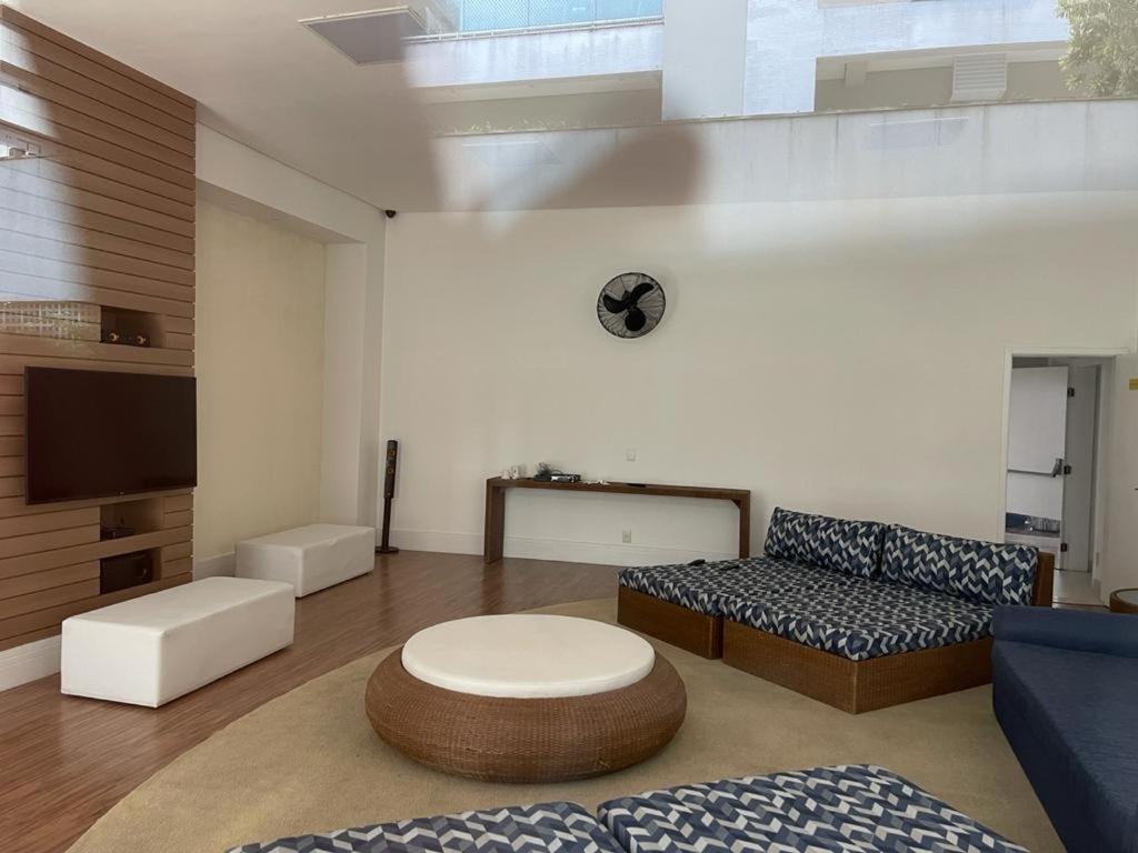 Lindo apartamento a 50 metros da praia Guarujá Exterior foto